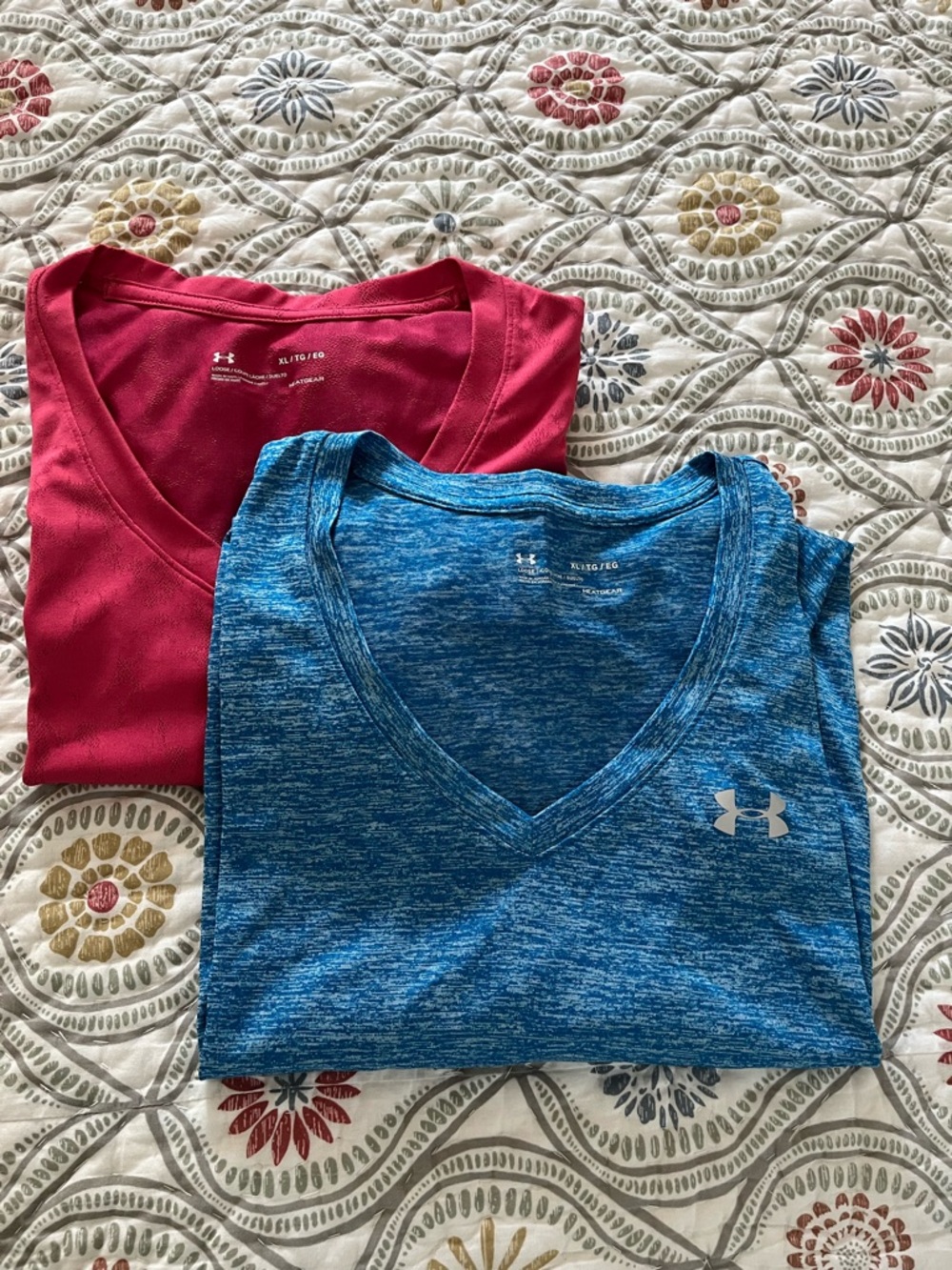 Under Armour shirts, Set of 2